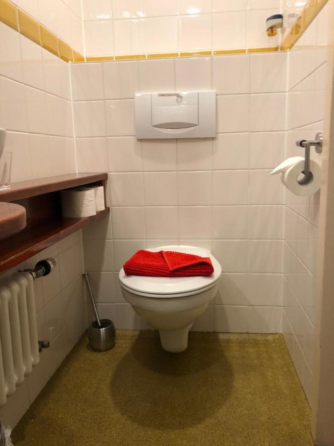 Hotelboot Zwaan アムステルダム エクステリア 写真