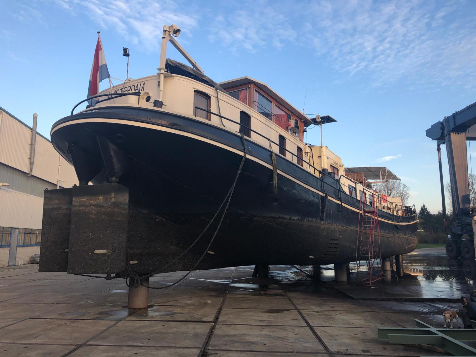 Hotelboot Zwaan アムステルダム エクステリア 写真